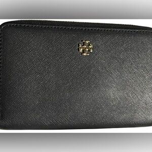 Tory Burch Emerson Zip Continental Wallet  Saffiano Leather Gold-Tone Hardware